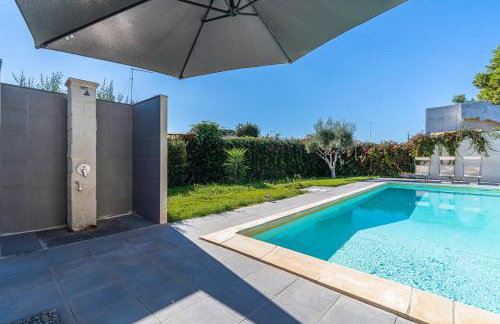 Villa Fontane Bianche with pool - Foto 4