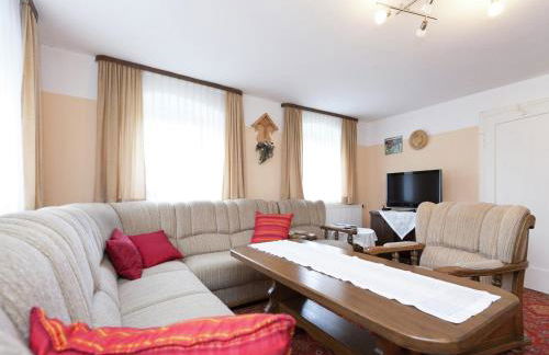 Ferienhaus mit Garten in Waldnahe - Foto 2