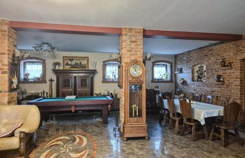 2 Bedroom Amazing Apartment In Obryta - Foto 3