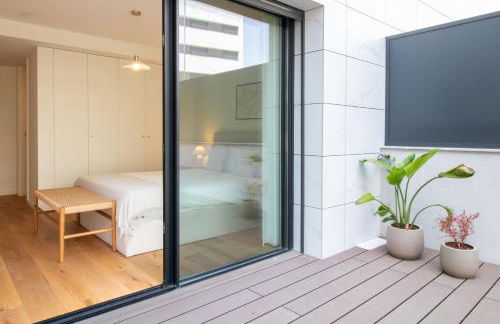 Gaia Elegant Apartment with Patio by LovelyStay - Foto 41