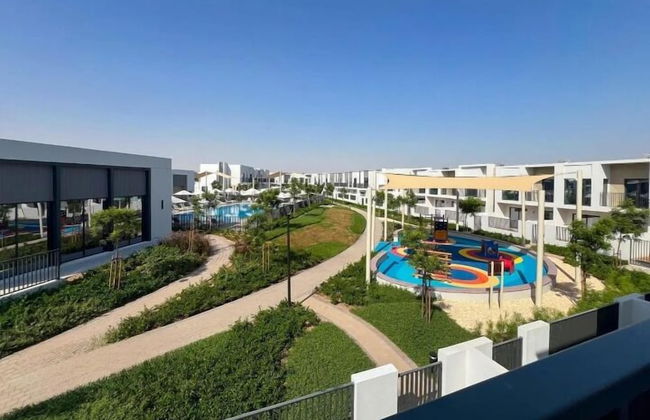 Spacious 3BHK Townhouse-Emaar South Golf - Photo 14