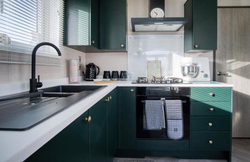 Bumblebee - 2 Bedroom Lodge - Manorbier - Foto 26