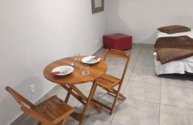 Kitnet independente em ótima localização - Foto 6