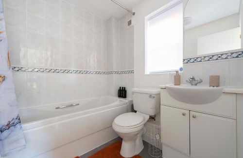 Stunning 5 bedroom detached house in Hornchurch - Foto 36