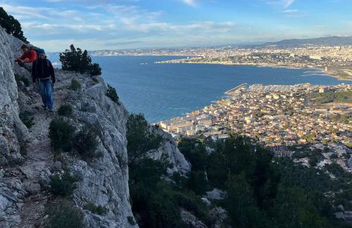 Appartement terrasse proche vieux-port - Photo 29