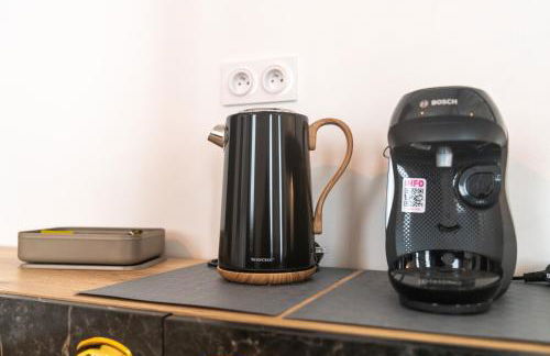 KASA ARTY - Tout équipé - Agréable et confortable - Foto 5