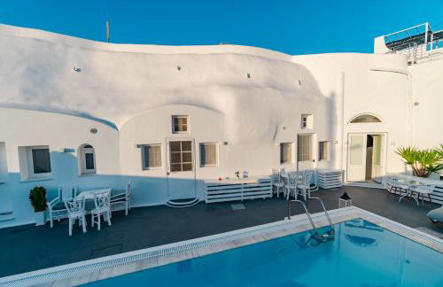 Fira-Cave-Sleeps 13-Parking-Pool-Pet Friendly - Photo 62