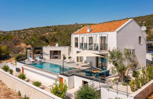 Luxury Villa Sea La Vie with Pool Near Sibenik - Photo 2