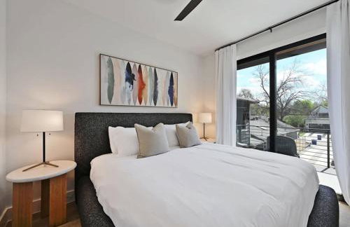 East Austin 5BR w Private Pool Rooftop & Views - Foto 23
