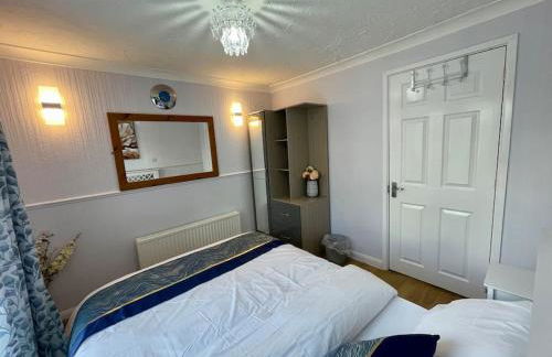 Semi Detached House in Aldershot - Foto 20