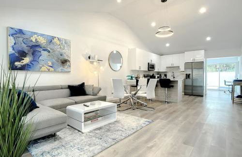 Luxe 6 Bed Heated Pool Villa I 5 min to Beach I BBQ - Foto 7