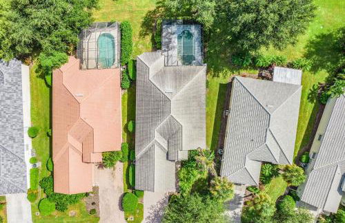 Relax, Play & Unwind in Paradise! Poolside Fun & Resort Vibes - Villa Sail Away - Foto 47