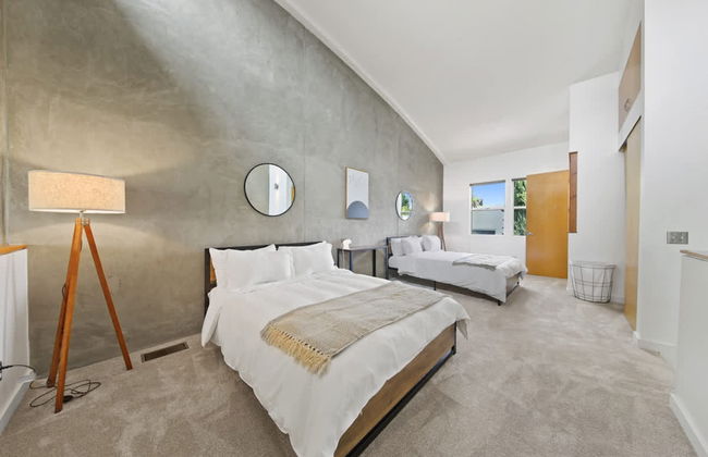 New York Style Penthouse in the Heart of the City - Photo 14