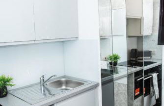 Small But Cozy Studio, Great Tube Connection (D) - Foto 9