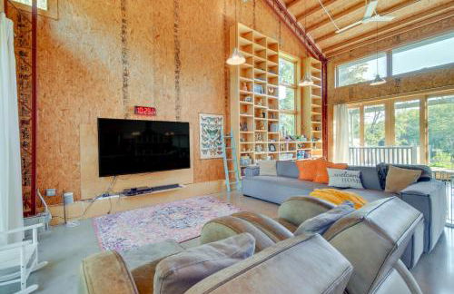 Riverfront Libertyville Retreat with Outdoor Kitchen - Foto 5