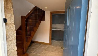 The Menagerie - Photo 5