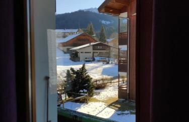 Spacious Ski Chalet In Traditional French Village, sleeps 8, Four Star with fibre broadband - Photo 35