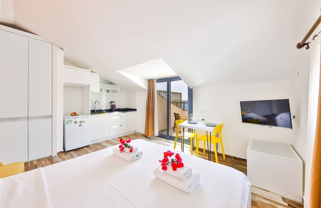 Kas Sanisu Pansiyon - Photo 46