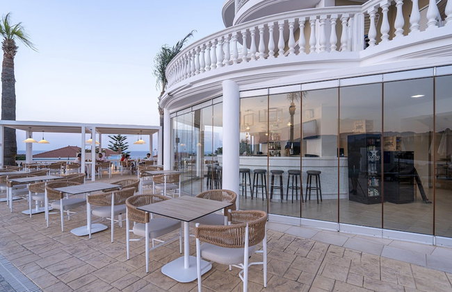 Arkadia Luxury Hotel Apartments - Photo 159