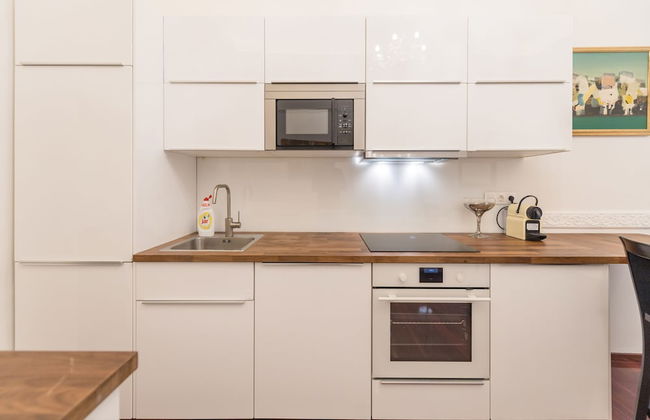 Music Academy Suite Café Vian Apartman Kft - Photo 11