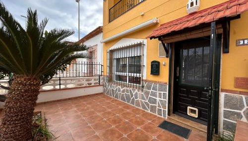 Amazing 3 floor house in front of the beach - Foto 3