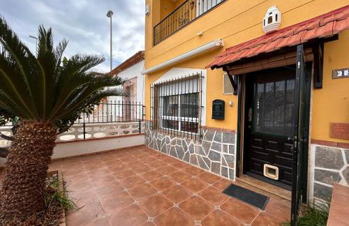 Amazing 3 floor house in front of the beach - Foto 3