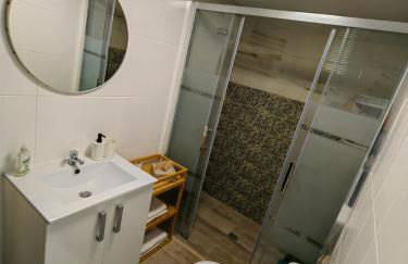 Apartment near Playa Fossa and Cala Calalga - Photo 11