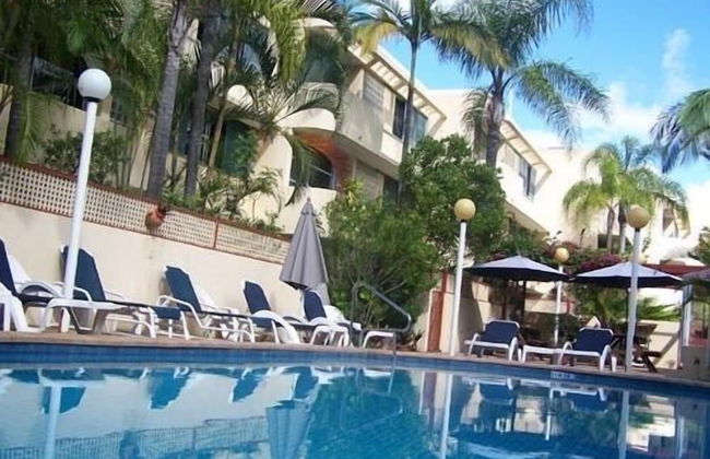 Sundeck Gardens - Photo 34