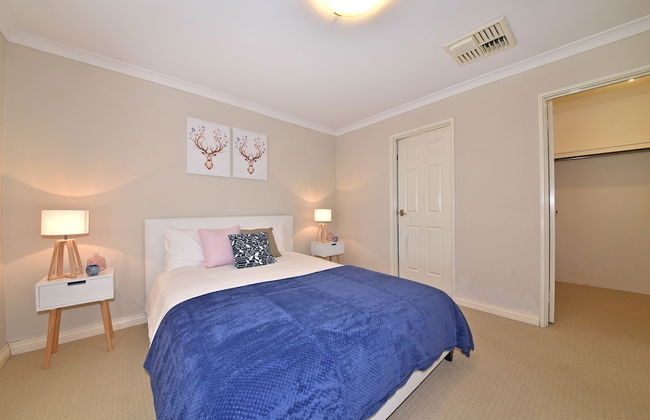 Redcliff Home Close to City & Airport - Foto 7