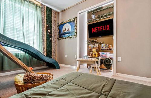 Stunning 5B45B, Heated Pool & BBQ - Photo 37