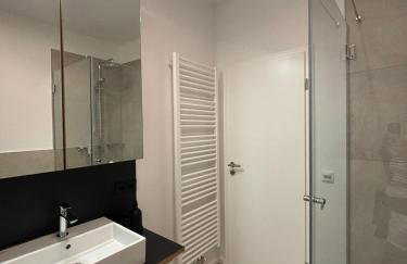 Moderne 2-Schlafzimmer Wohnung für 2-3 Personen - Optimal für Arbeit und Erholung - Foto 2