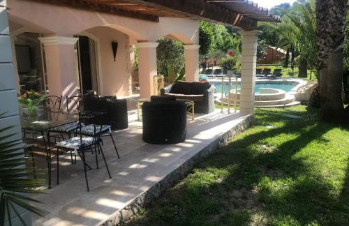 Luxueuse villa piscine et jacuzzi - Foto 46