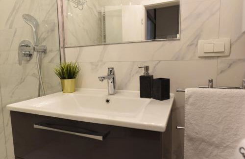 Mary's apartment - with free parking - Photo 29