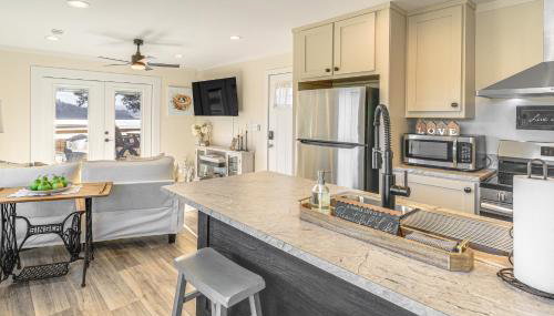 Walk to Marina Waterfront South Holston Lake Home - Foto 4