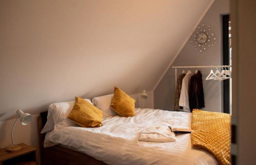 W Sercu Kotliny - luksusowe wille 8 osobowe z balią opalaną drewnem i widokiem na góry - Foto 22