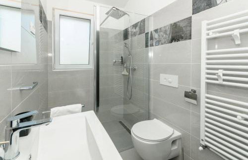 Villa Marta Luxury House with Heated Pool - Foto 22