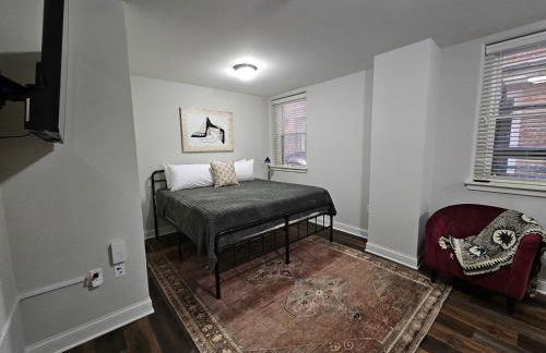 Cozy King Bed Stay at the Historic Inman - 201 - Foto 1