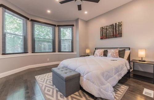 University City Executive Modern 3BR 2BA Within 5 min to Drexel, University of Pennsylvania, & Children's Hospital of Pennsylvania - Photo 12