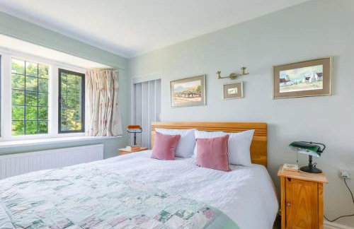 Greenhill Cottage Sea Views with Thatched Charm - Foto 28