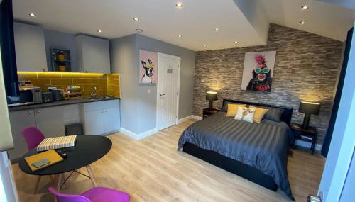 Modern Luxury 1 bed apartment with parking near Stansted Airport - Foto 4