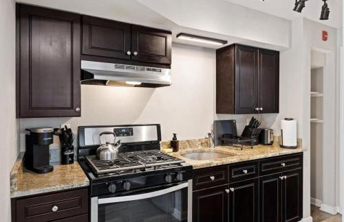 A Trendy Escape close to Downtown Peoria - Foto 24