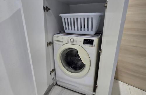 Marbella city center appartment walking distance beach and plaza de los naranjos - Photo 19