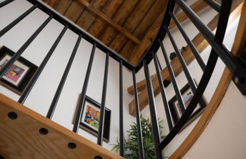 3BR Riverside Warehouse Loft - Foto 34