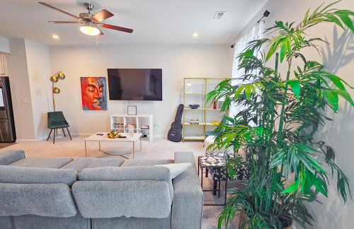 Capernaum Sanctuary - Minutes from Fenton, WakeMed, UNC Rex, RDU, RTP & Downtown - Foto 11