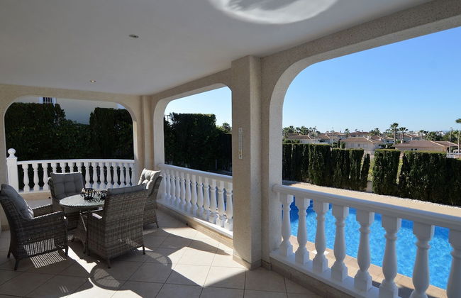 Captivating Villa in Rojales With Swimming Pool - Foto 9