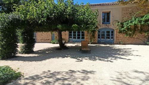 84B7 - Accommodation in a charming 18th century farmhouse - Foto 2