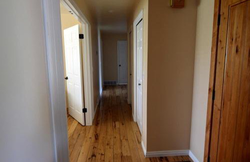 6 King Bedrooms, Sleeps 20, 8 Rooms, Bikes, HotTub - Foto 24