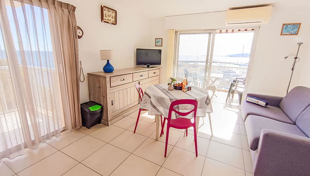 Le Capitole - Photo 4, Living Room