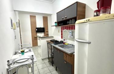 APT-8 Completo Bem Localizado a 1 minuto Rodoviaria e Centro, com Ar Condicionado e Garagem - Foto 17