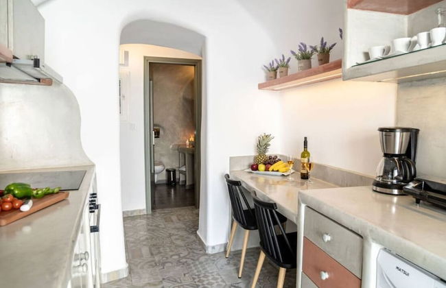 Astrea Suites Feggaropetra Cave House - Photo 17